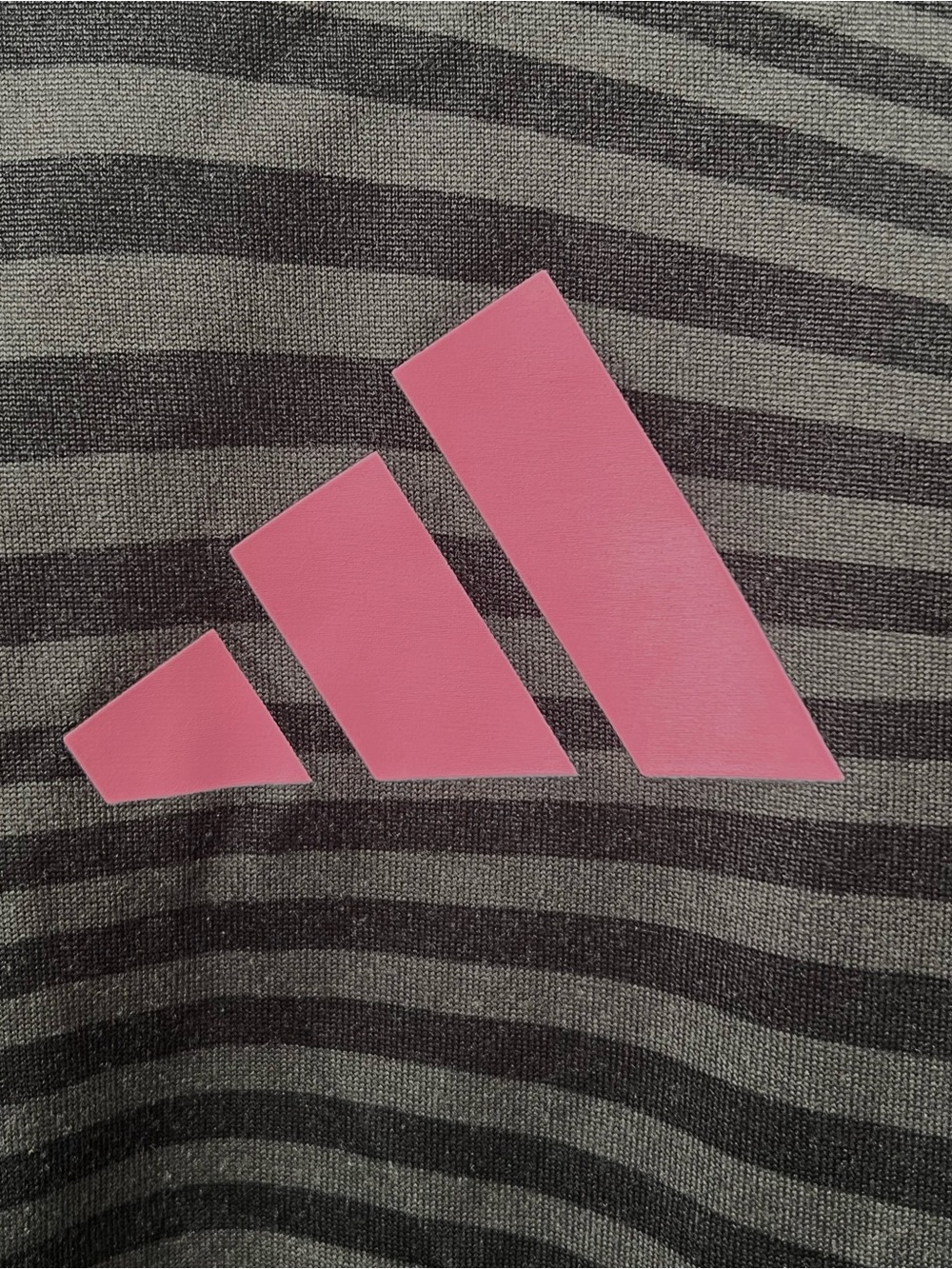 Adidas Youth Lionel Messi Inter Miami CF Fan Jersey Black and Pink Performance T - Picture 5 of 10